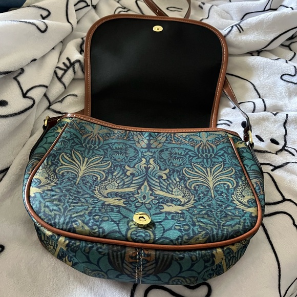 Harlow & Lloyd Peacock & Dragon Large Saddle Bag - Picture 10 of 12